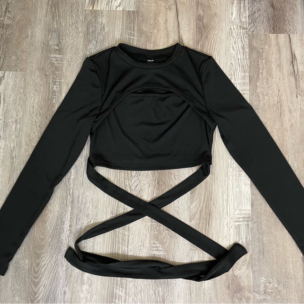 Shein black crop top (small)
